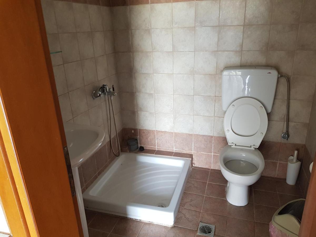 Villa Giannis Apartments Vrasná Eksteriør bilde